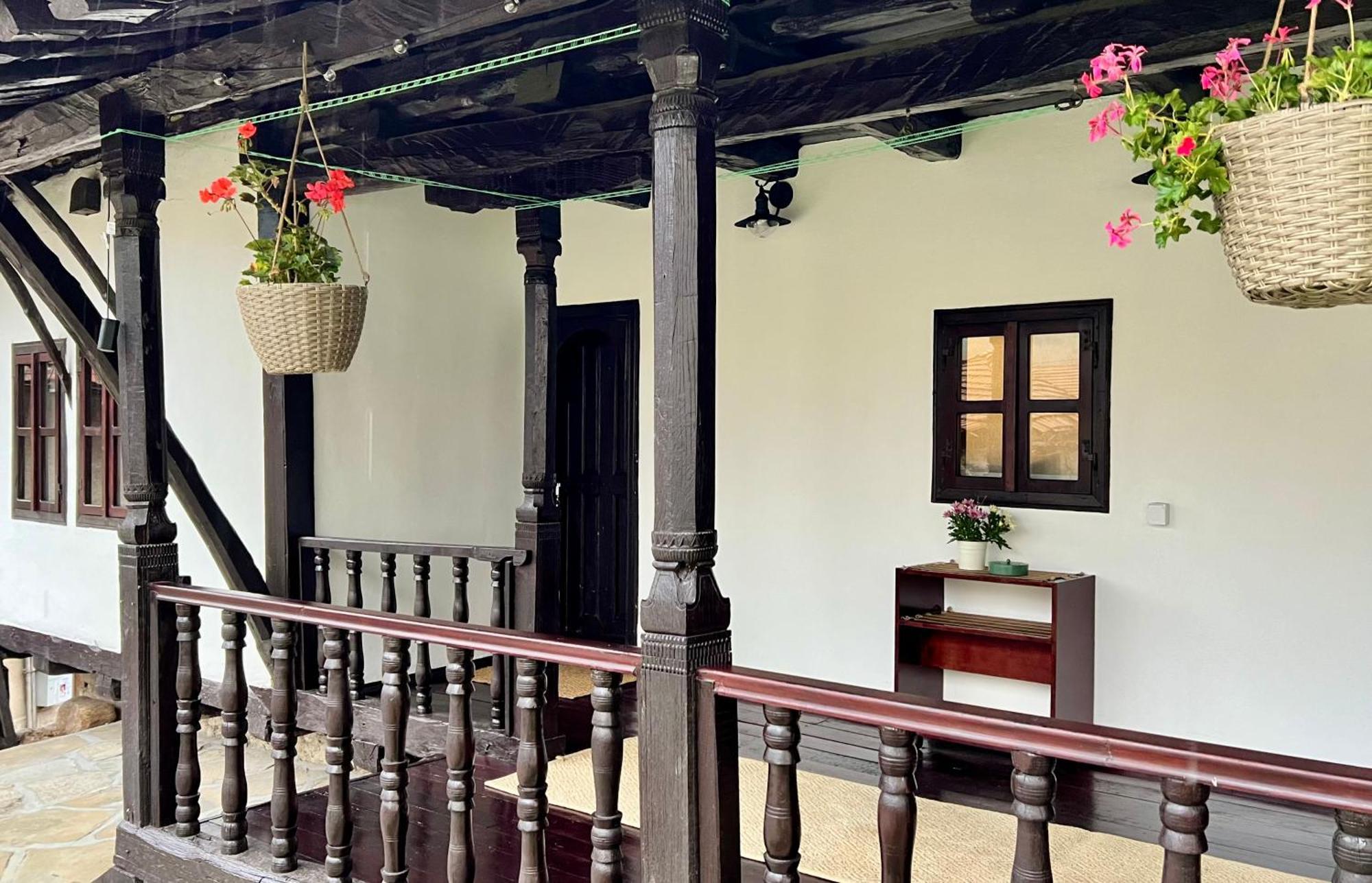 Туйковата Къща Tuikov'S House Teteven Exteriör bild